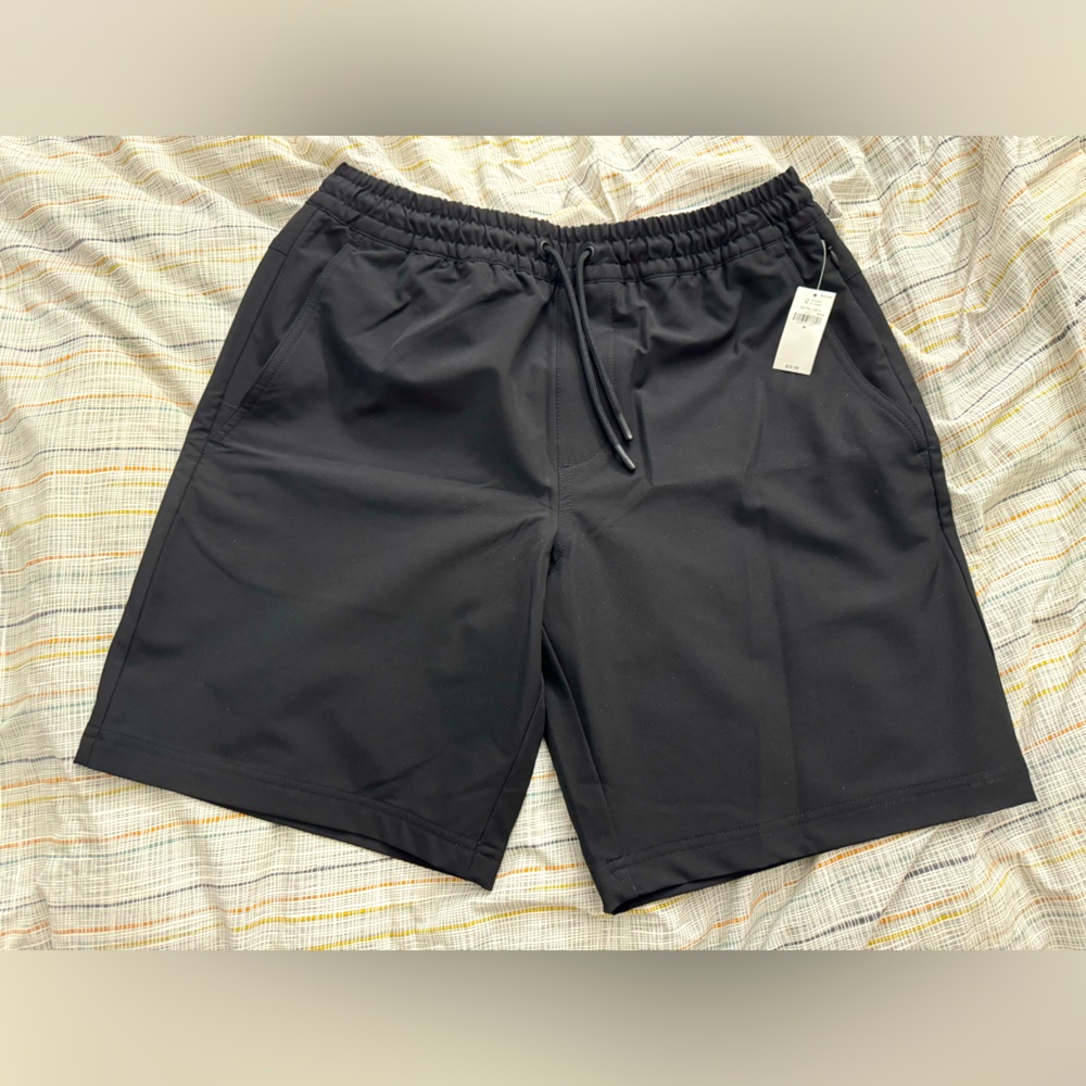 Mens old navy shorts medium brand new